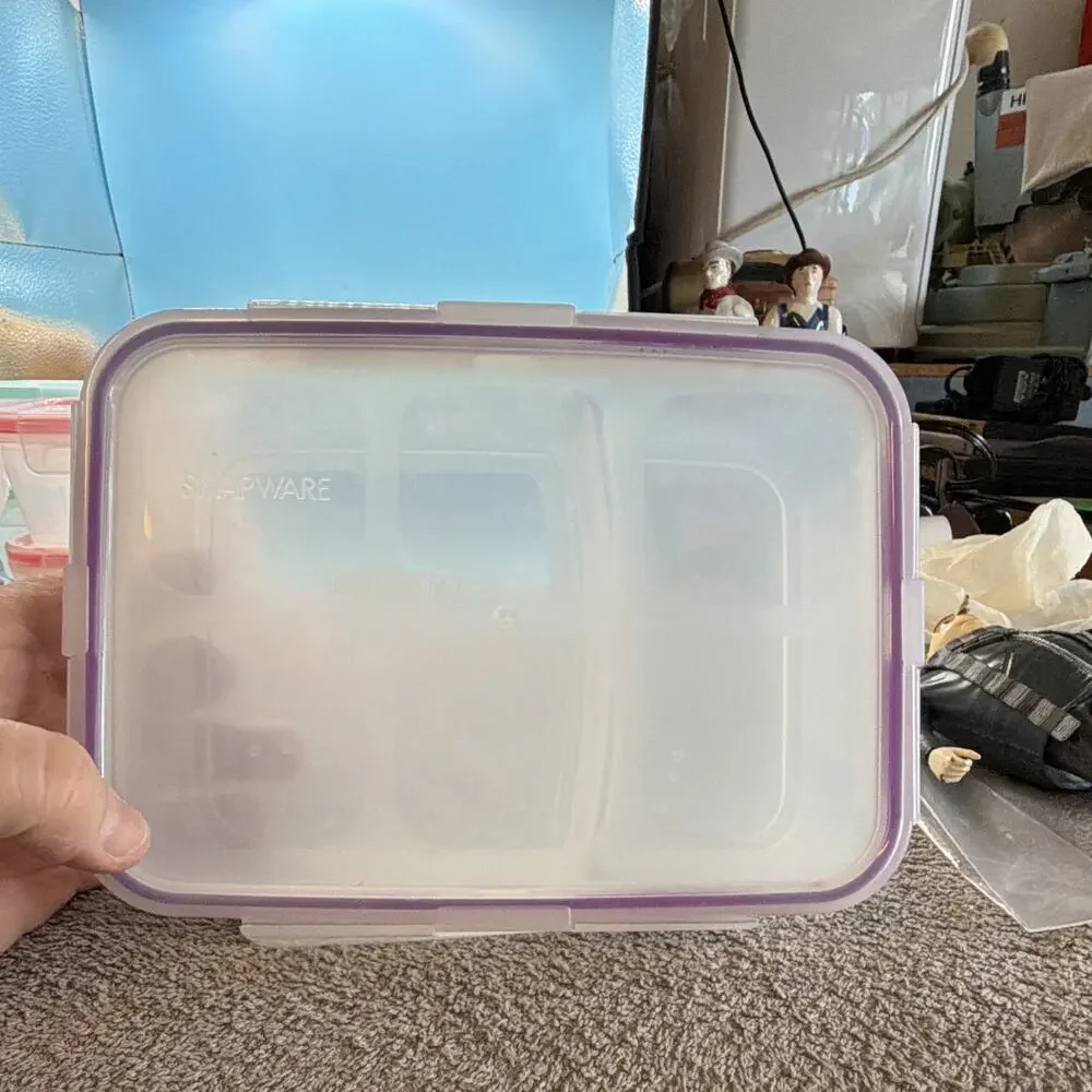 Snapware Clear Plastic Rectangle Storage Container Set 37 oz Snap Lids 9 pc